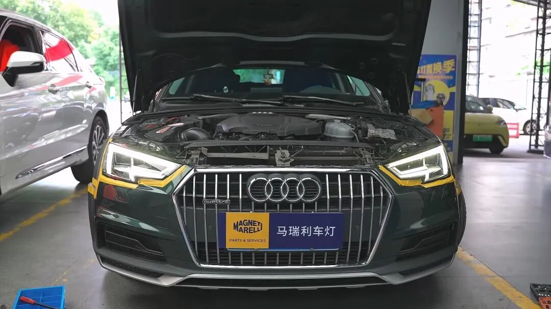 奥迪A4改前原车灯光效果