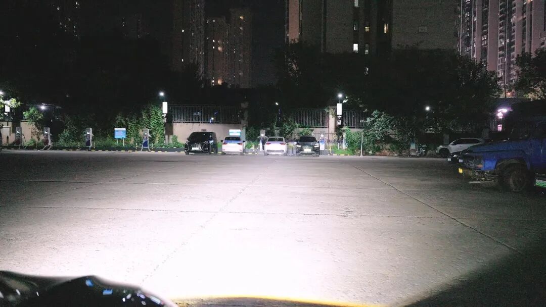 福特蒙迪欧车灯升级马瑞利雨雾通方形双直射LED透镜