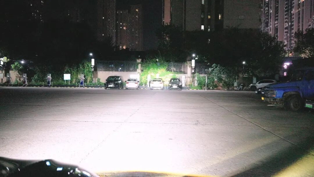 福特蒙迪欧改后升级灯光效果